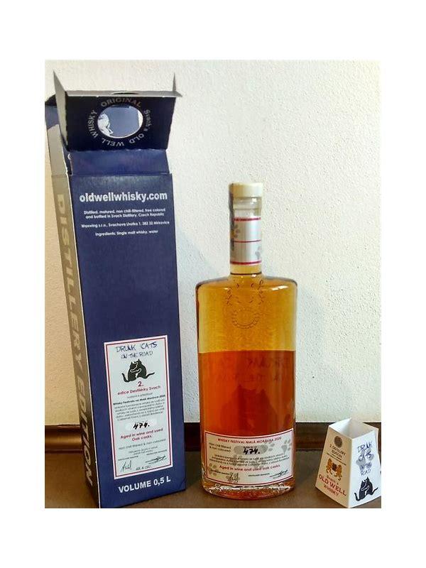 Old Well Drunk Cats on the road