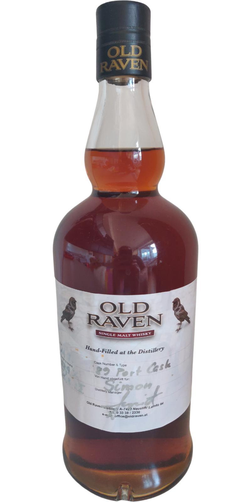 Old Raven 11-year-old  Hand-Filled at the Distillery