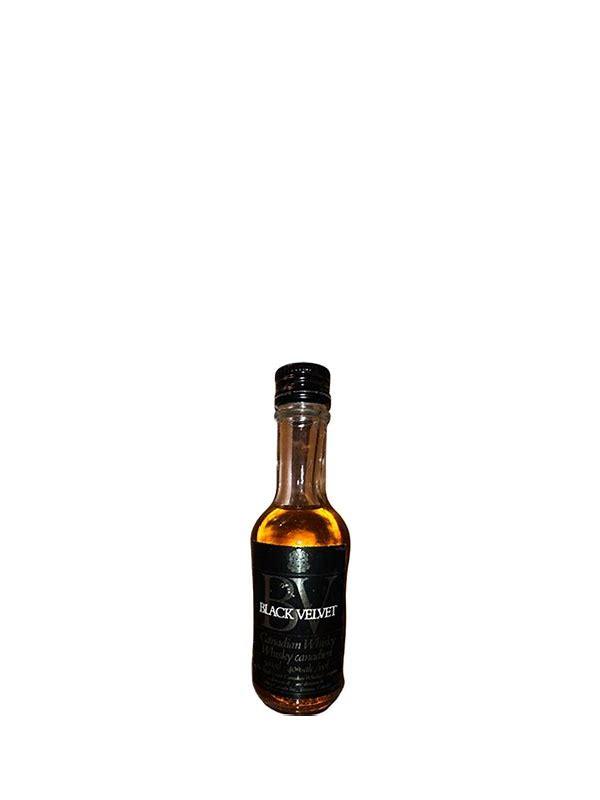 Black Velvet Deluxe  Canadian Whisky