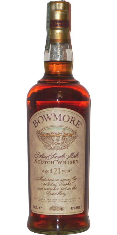 Bowmore 21-year-old red stripe on capsule