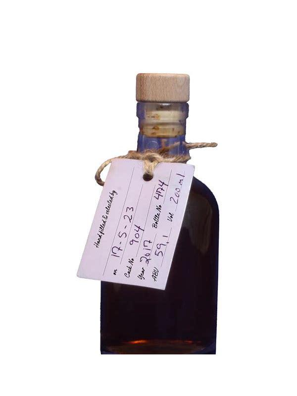 Laphroaig 1999  Handfilled - Distillery only