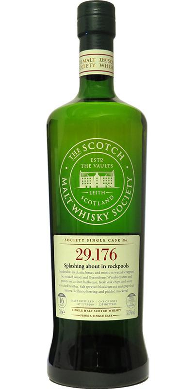 Laphroaig 1999 SMWS 29.176  Splashing about in rockpools