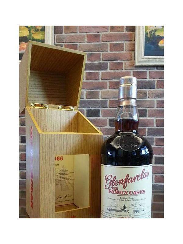 Glenfarclas 1962  The Family Casks (Release VIII)