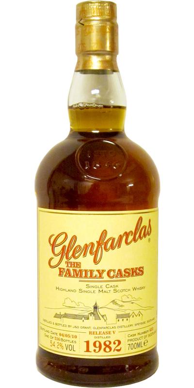 Glenfarclas 1982  The Family Casks (Release V)