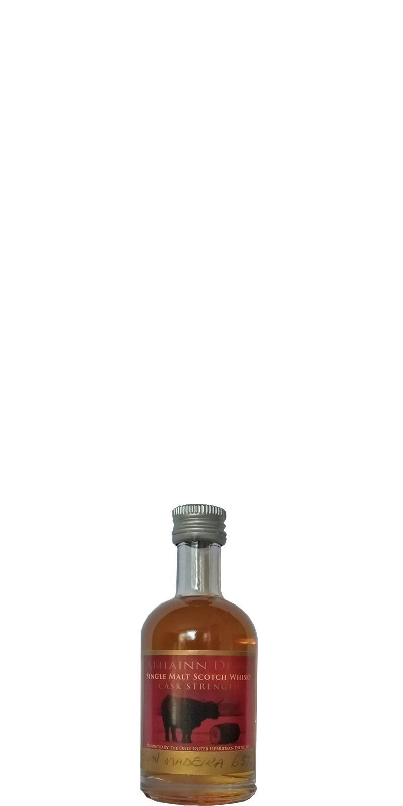 Abhainn Dearg 10-year-old Madeira Cask Cask Strength Miniature