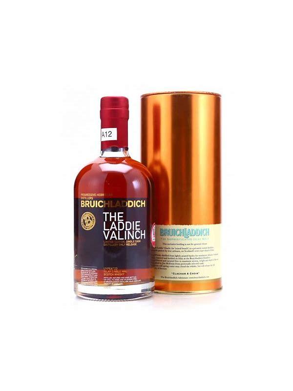 Bruichladdich 1992 Laddie Crew Valinch 09 - James McColl