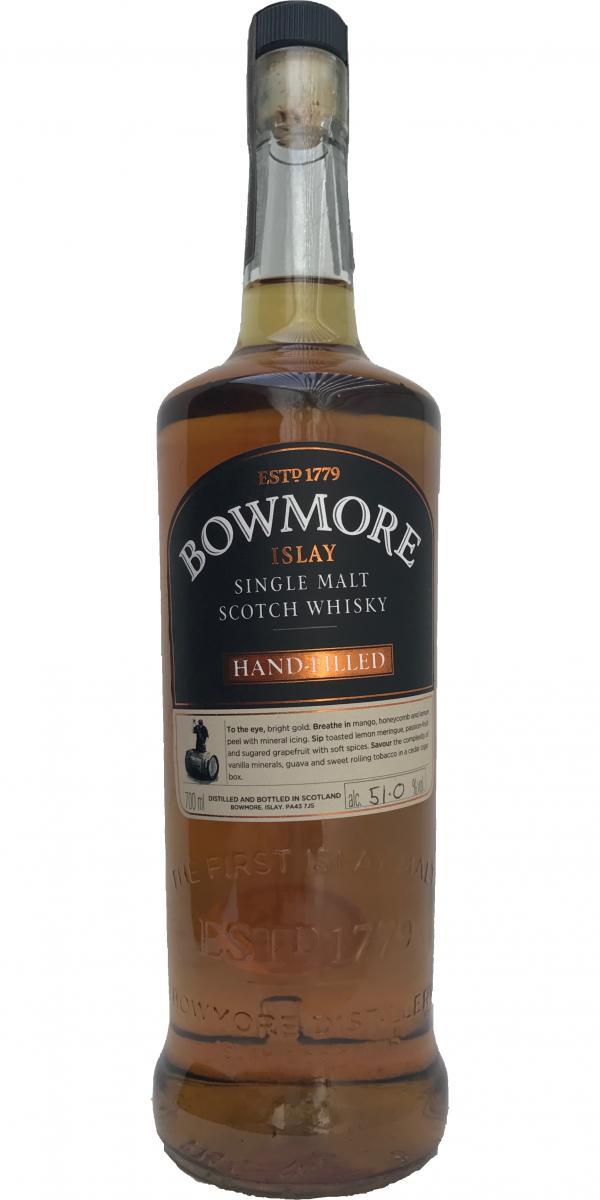 Bowmore 1999 Hand-filled at the distillery