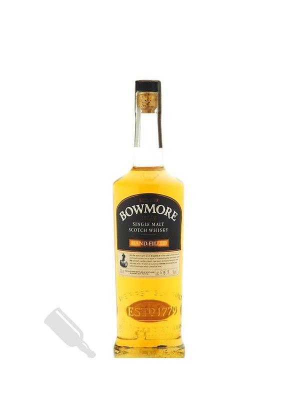 Bowmore 2004 Hand-filled at the distillery