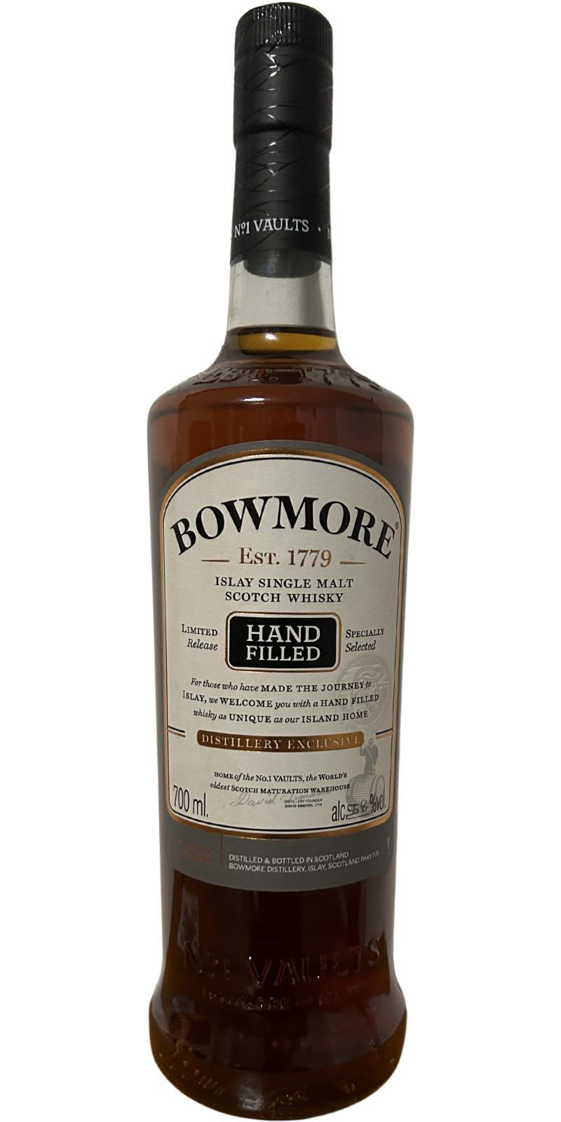 Bowmore 2007 Hand-filled at the distillery